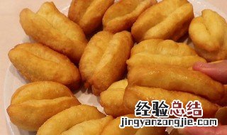 奶香小油条的做法视频教程 奶香小油条的做法