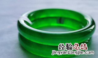 绿色的翡翠叫什么名字 有哪些正绿色的翡翠