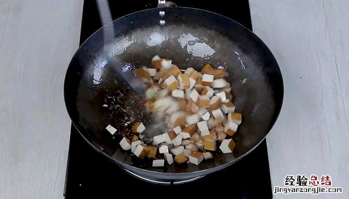 肉片炒豆干的做法 豆干炒肉丁的做法