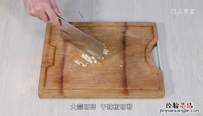 家常油焖扁豆怎么做 油炸扁豆的做法大全窍门