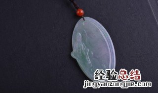 翡翠钠长石什么意思 钠长石玉原石图片