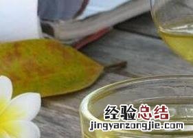 绿茶蜂蜜水的功效与禁忌 绿茶蜂蜜水的功效