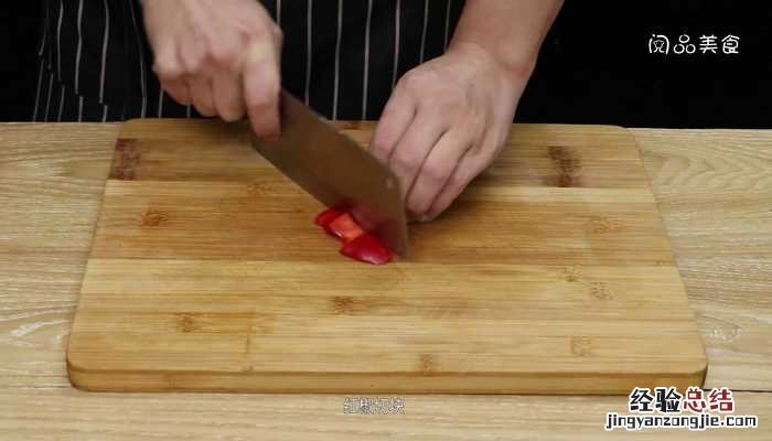 鸡心炖土豆的做法 鸡心炖土豆的做法窍门