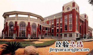 华东政法大学是211吗 上海有哪几所211高校