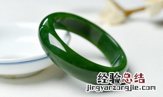 翡翠什么价格 翡翠是什么价格
