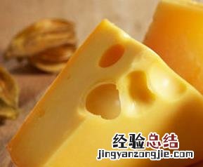 蓝纹奶酪的功效与作用 奶酪的功效与作用