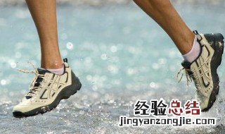 中考800米长跑技巧 女生中考800米长跑技巧