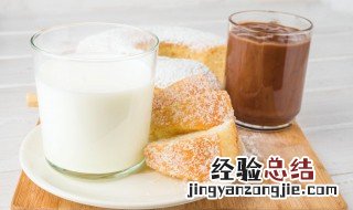 椰蓉玫瑰花餐包教程 椰蓉玫瑰花餐包怎么做