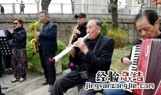 中老年人最容易学的乐器有哪些 中老年人可以学的乐器有哪些