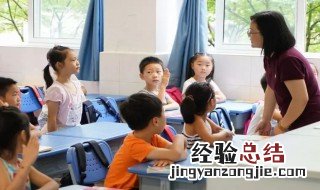 对影成三人的三人指的是什么 对影成三人中的三人是哪三人