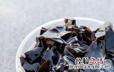 龟苓膏的功效和禁忌是什么 龟苓膏的功效和禁忌