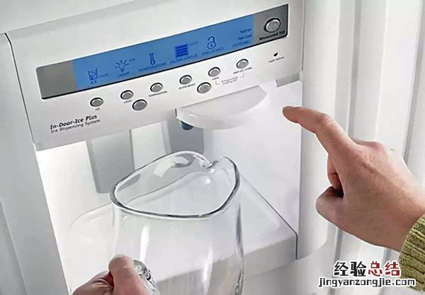 家用饮水机怎样清洗 饮水机怎么清洗内胆