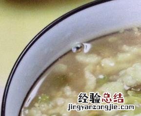 玉米渣绿豆粥的功效与作用 玉米渣绿豆的功效与作用