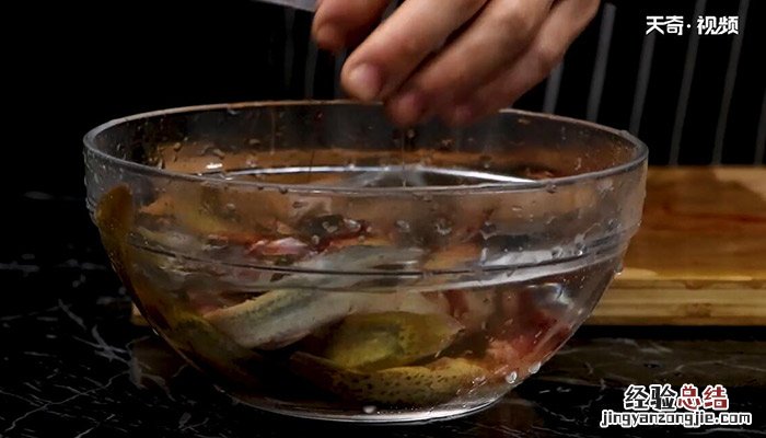 泥鳅鱼做法大全 手撕泥鳅鱼的做法