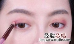深眼窝怎么画眼影好看 深眼窝怎么画眼影好看图片