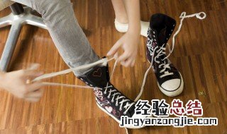 高帮鞋怎么搭配裤子女 高帮鞋怎么搭配