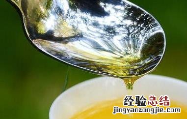 空腹吃山茶油的功效与作用是什么 空腹吃山茶油的功效与作用