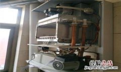 创尔特壁挂炉怎么拆呀