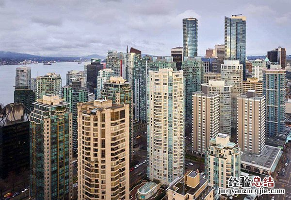 马云：未来房价是白菜价VS专家：十年后更买不起房……谁对？