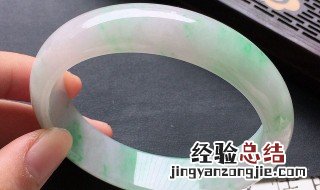 细糯化的翡翠怎么样 细糯化的翡翠如何