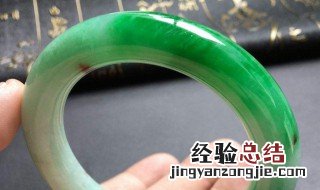 翡翠怎么辨别 辨别翡翠真假方法介绍