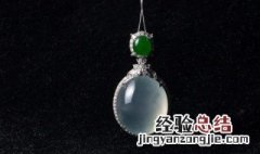 怎么识别翡翠的好与坏 如何识别翡翠的好与坏