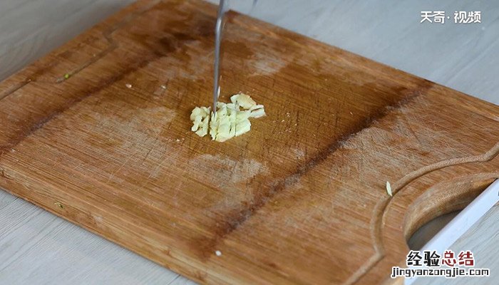 青椒鸡蛋嫩牛肉丝的做法 青椒牛肉肉丝的做法窍门