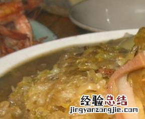 东北酸菜炖粉条的做法 东北酸菜炖粉条的做法和配料