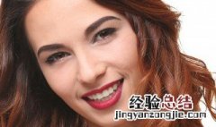 肉脸女生适合的发型 肉肉脸适合的发型