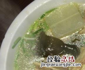 海带排骨汤的功效与做法大全 海带排骨汤的功效与做法