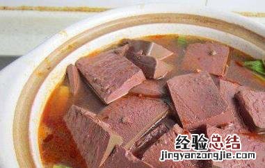 鸭血豆腐的功效与作用 鸭血豆腐的功效与作用禁忌