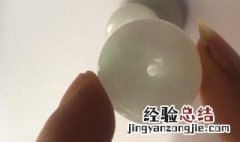 白色翡翠怎么鉴定真假 白色翡翠鉴定真假的方法