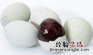 松花蛋过期是什么样子 松花蛋放一年会过期吗