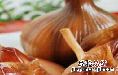 正宗糖蒜的腌制方法 正宗糖蒜的腌制方法泡多少天可以吃