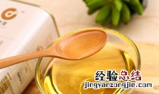 亚麻籽油的功效与作用 亚麻籽油的功效与作用及食用方法