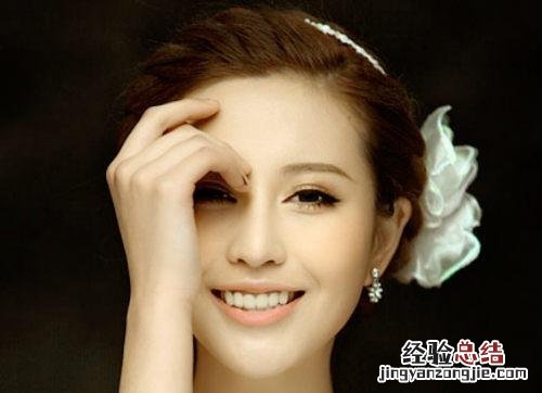眼袋大是什么原因 女性眼袋大是什么原因