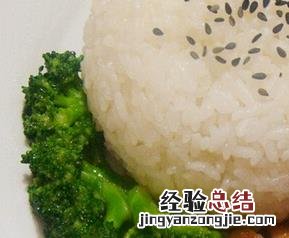 鸡腿饭怎么做 米饭鸡腿饭怎么做