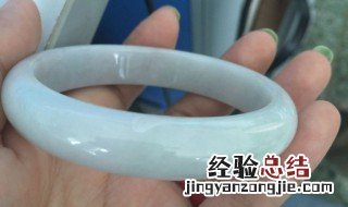 翡翠表面不光滑怎么办 翡翠表面不光滑解决方法