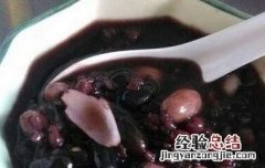 黑米百合粥的做法和功效 黑米百合粥的功效与作用