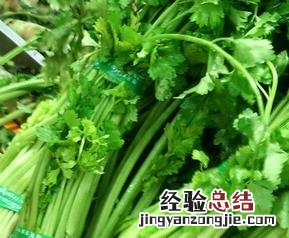 香蕉的功效与作用 香芹的功效与作用