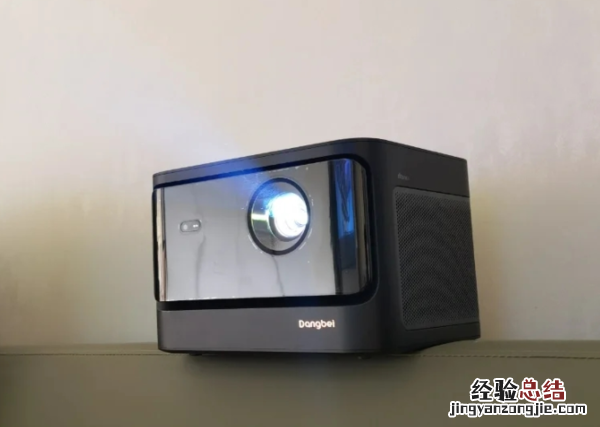 白天播放效果好的家用投影,当贝X3激光投影仪高亮度白天可用