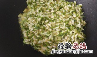 炒槐花的功效与作用及禁忌症有哪些? 炒槐花的功效与作用及禁忌
