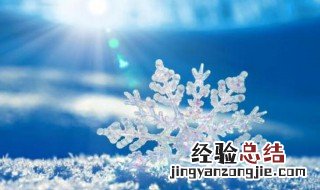 下雪发朋友圈的短句有哪些 下雪发朋友圈的短句有哪些句子