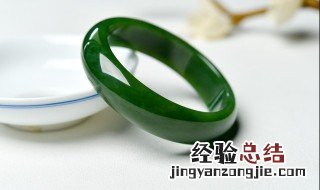 手镯代表什么意思 送手镯的寓意是什么