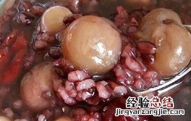 红枣补血养颜粥的功效和作用及禁忌 红枣补血养颜粥的功效和作用