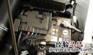 电瓶不存电用开水清洗有效吗 电瓶不存电用开水清洗有效吗为什么