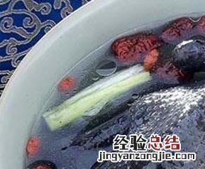 乌鸡汤怎么做好喝 乌鸡汤怎么做好喝,孕妇又可以吃的