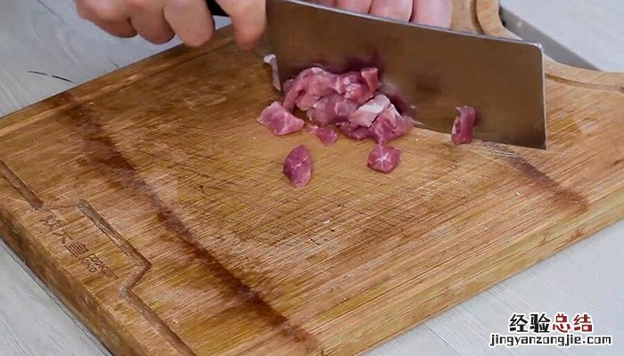 豆豉小炒肉的做法窍门 豆豉炒肉丁家常做法