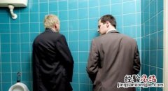 女生小便刺痛怎么办 小便刺痛怎么办