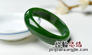 翡翠要怎么保养 翡翠的保养方法